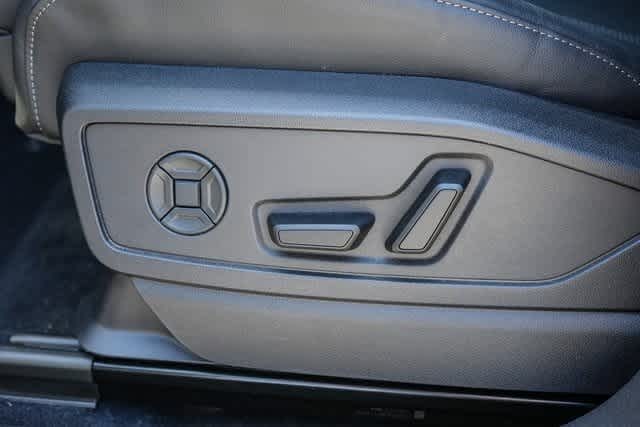 Thumbnail: 2025 Audi Q5 - 28