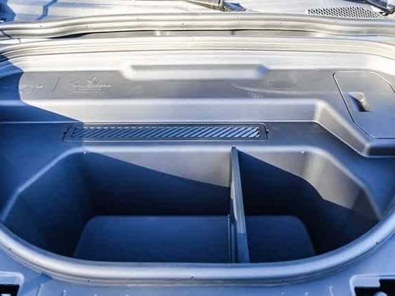 Thumbnail: 2025 Audi Q6 e-tron - 26