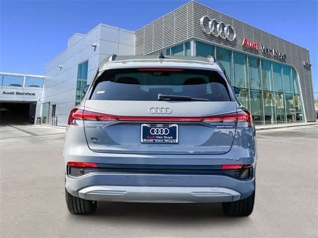 Thumbnail: 2025 Audi Q4 e-tron - 3