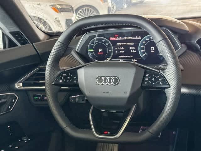 Thumbnail: 2025 Audi e-tron GT - 15