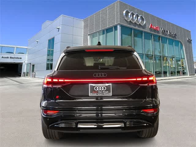 Thumbnail: 2025 Audi SQ6 e-tron - 3