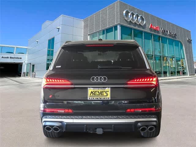Thumbnail: 2025 Audi SQ7 - 3