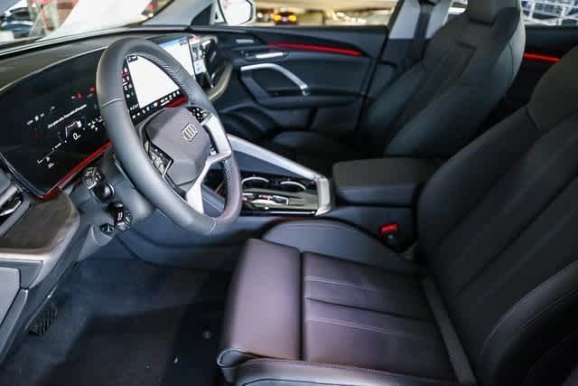 Thumbnail: 2025 Audi Q5 - 17