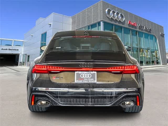 Thumbnail: 2025 Audi RS 7 - 5