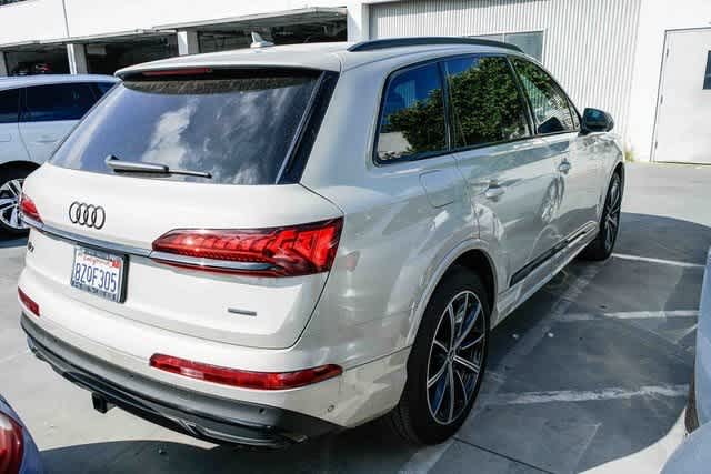 Thumbnail: 2022 Audi Q7 - 4