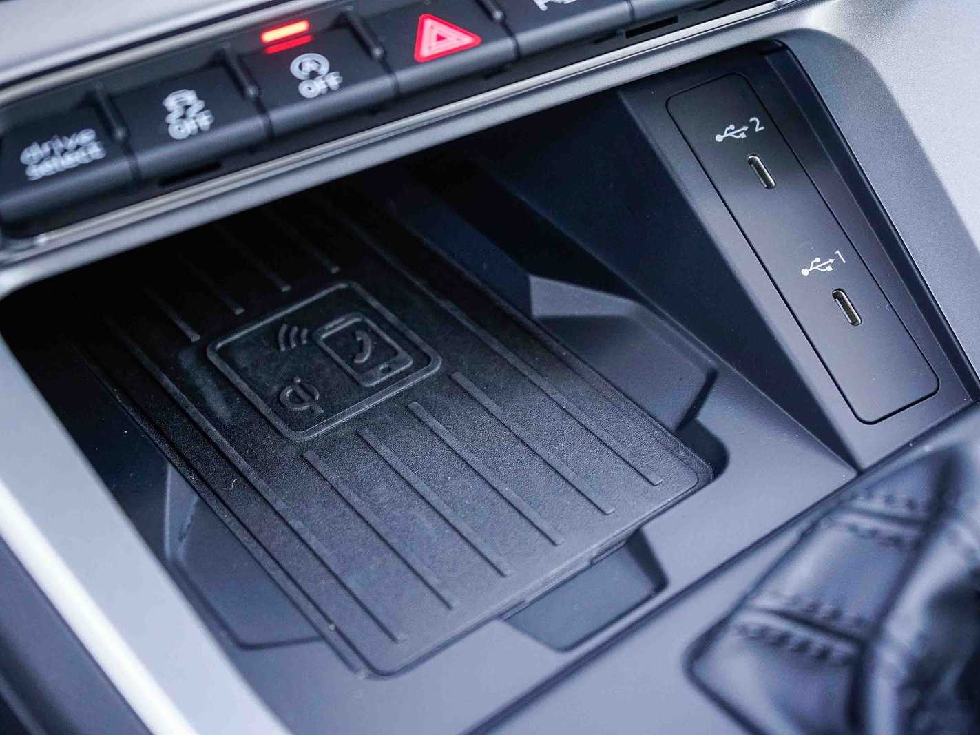 Thumbnail: 2025 Audi Q3 - 22