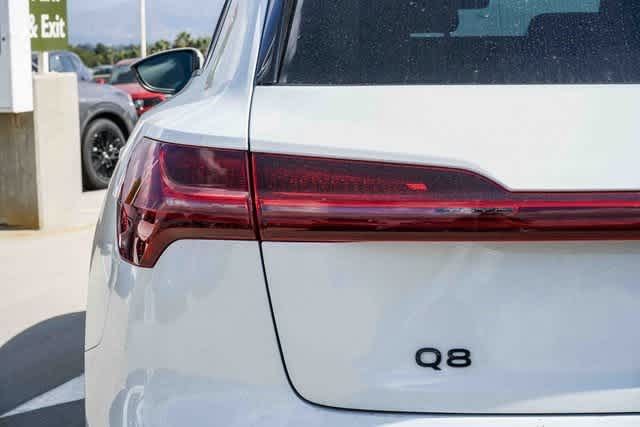 Thumbnail: 2024 Audi Q8 e-tron - 9