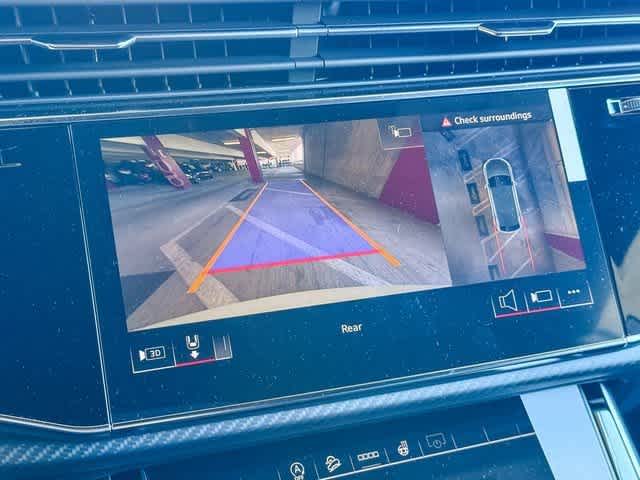 Thumbnail: 2026 Audi SQ8 - 24