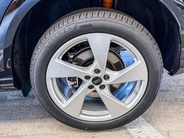 Thumbnail: 2025 Audi Q5 - 8