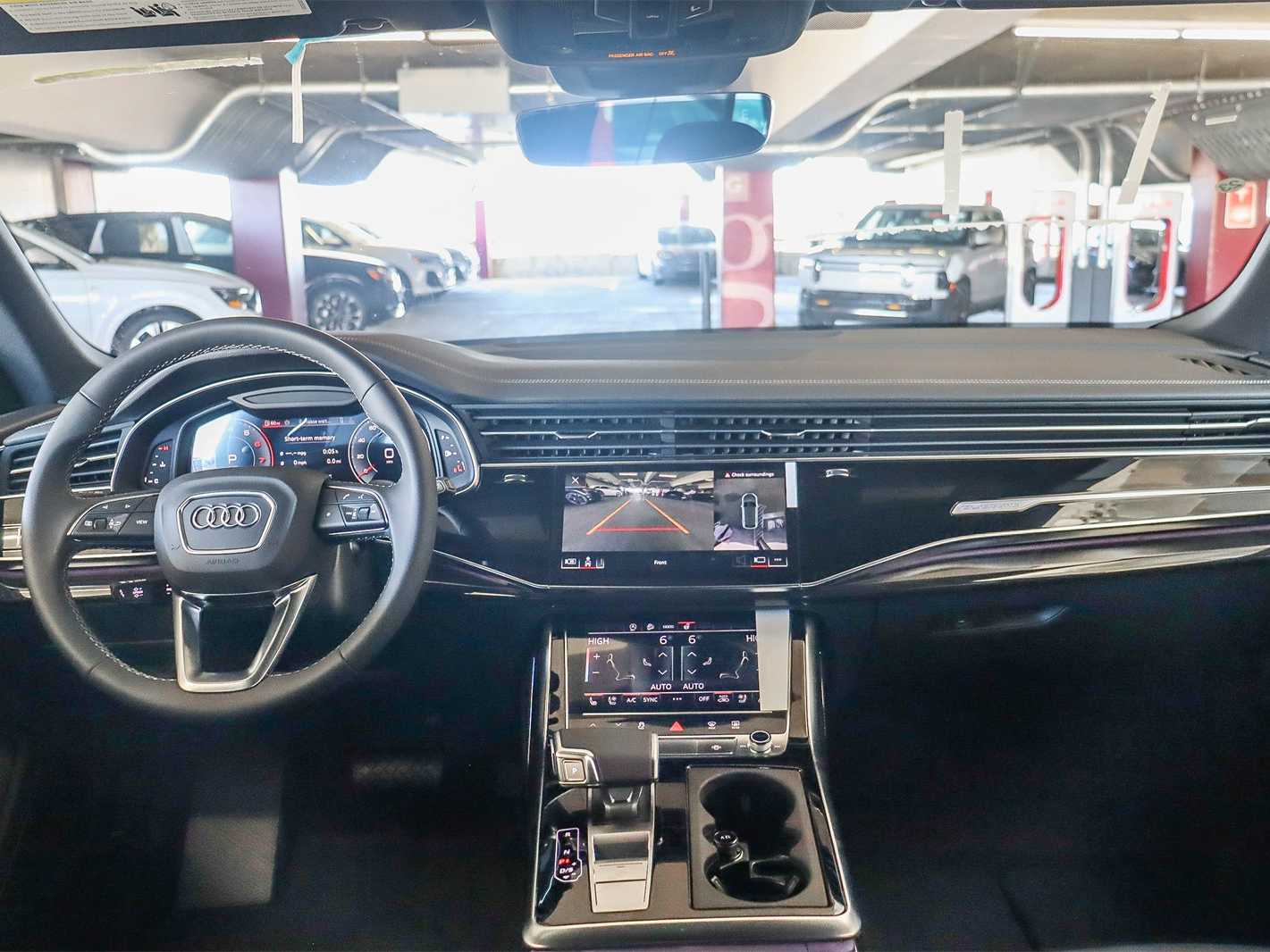 Thumbnail: 2026 Audi Q8 - 12