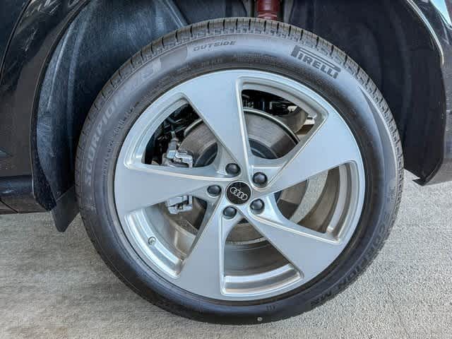 Thumbnail: 2025 Audi Q5 - 8