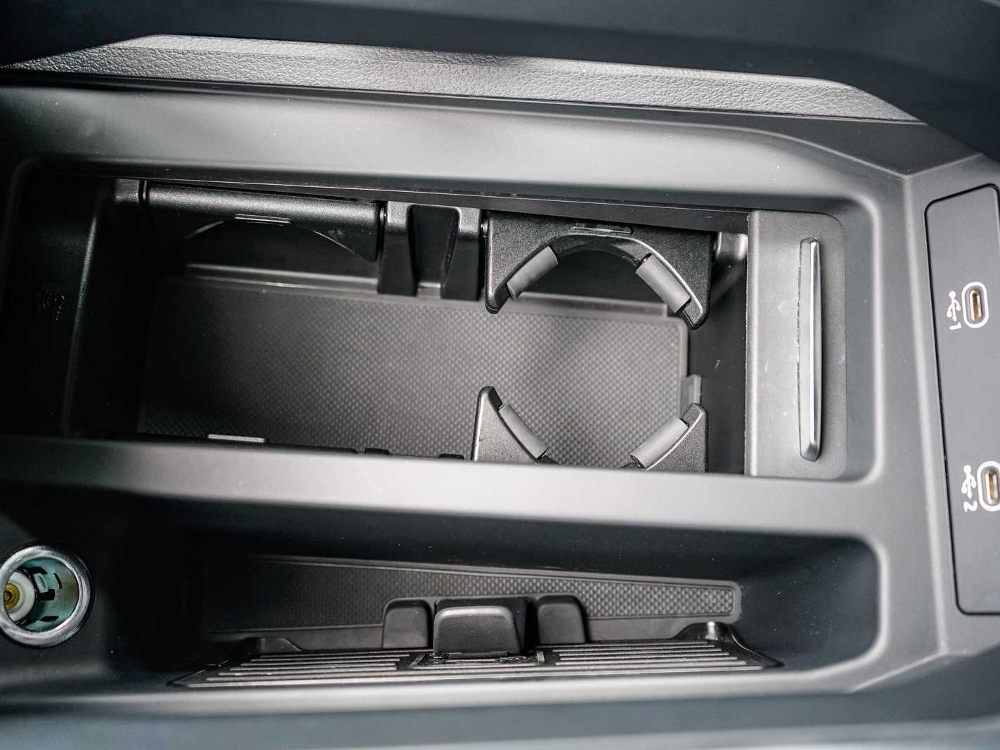 Thumbnail: 2024 Audi Q8 e-tron - 22