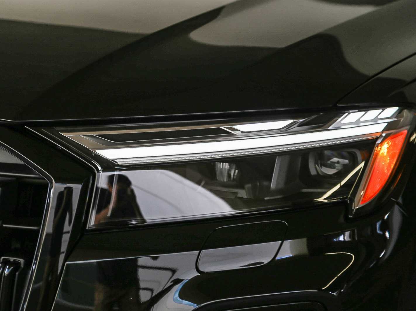 Thumbnail: 2026 Audi Q7 - 7