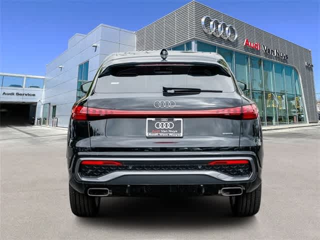 Thumbnail: 2025 Audi Q5 - 3