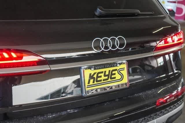 Thumbnail: 2025 Audi SQ7 - 12
