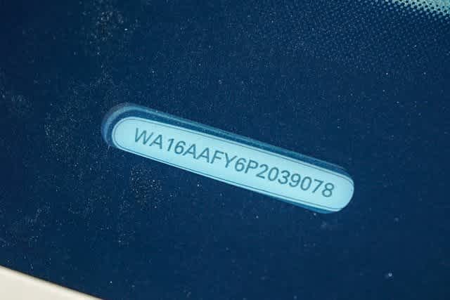 Thumbnail: 2023 Audi Q5 - 11