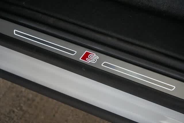 Thumbnail: 2025 Audi SQ7 - 34