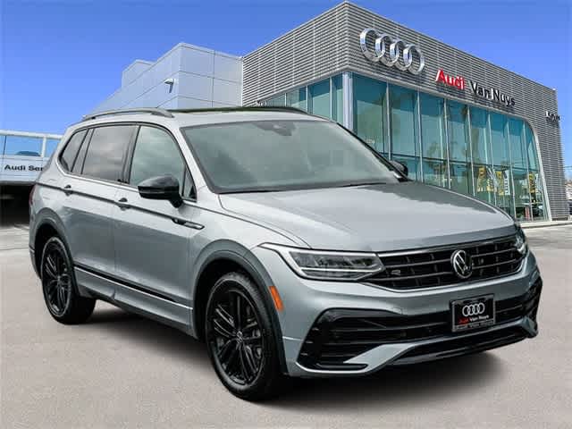 Thumbnail: 2022 Volkswagen Tiguan - 5
