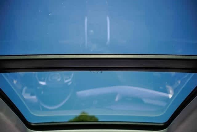 Thumbnail: 2022 Audi e-tron - 11