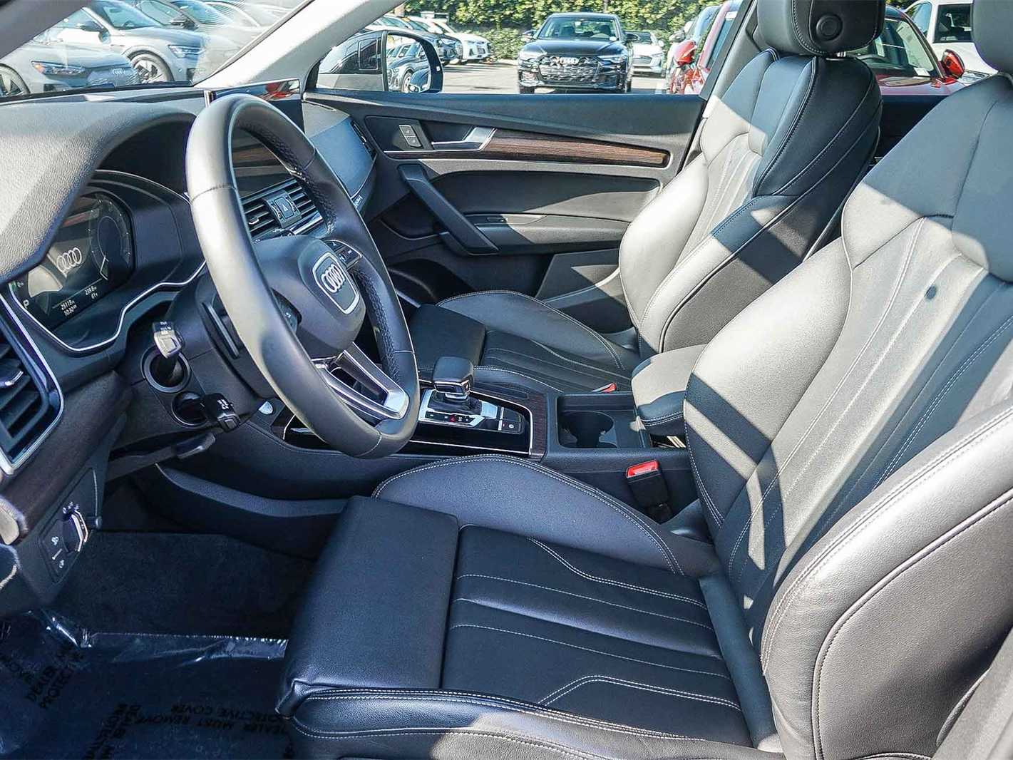 Thumbnail: 2023 Audi Q5 - 20