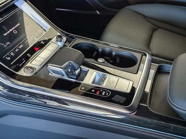 Thumbnail: 2025 Audi Q7 - 20