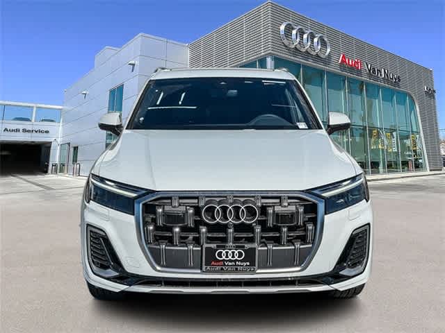 Thumbnail: 2025 Audi Q7 - 2