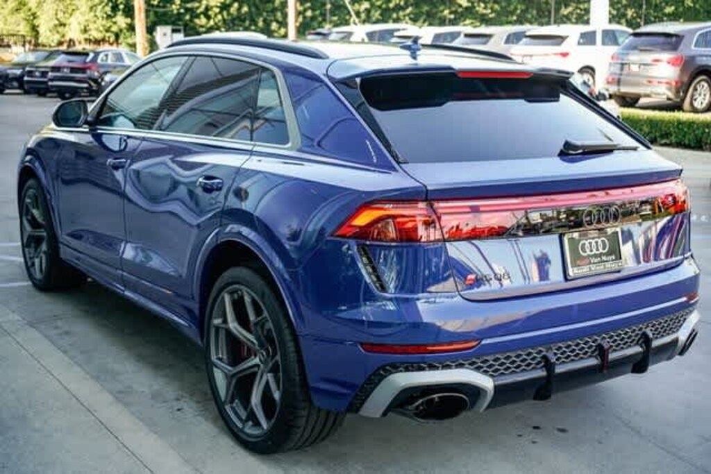 New 2025 Audi RS Q8 4.0T performance SUV