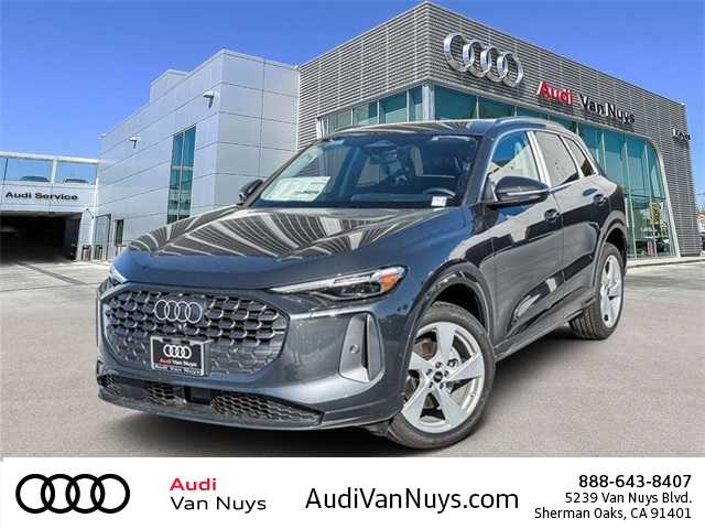 Thumbnail: 2025 Audi Q5 - 1