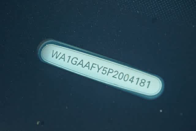 Thumbnail: 2023 Audi Q5 - 11