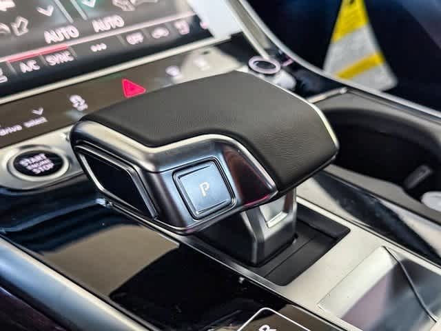 Thumbnail: 2025 Audi Q7 - 24