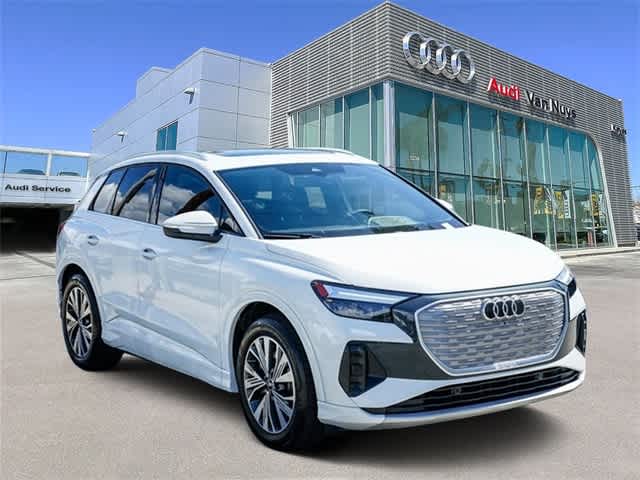 Thumbnail: 2025 Audi Q4 e-tron - 5
