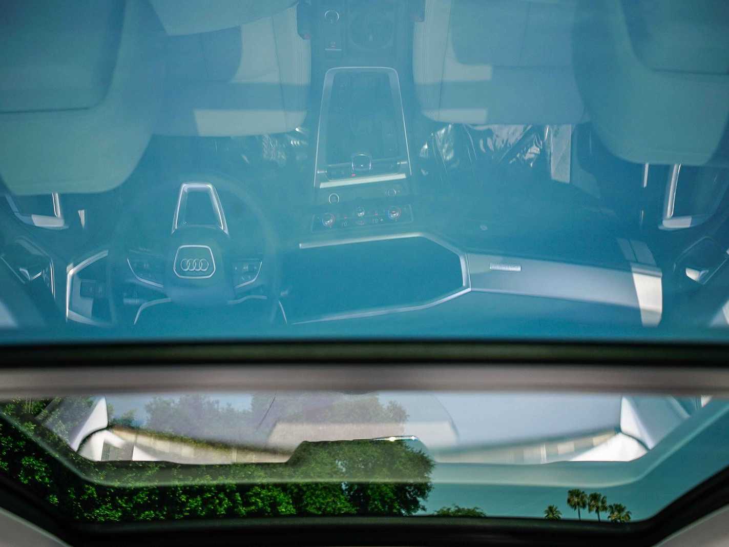 Thumbnail: 2025 Audi Q3 - 11