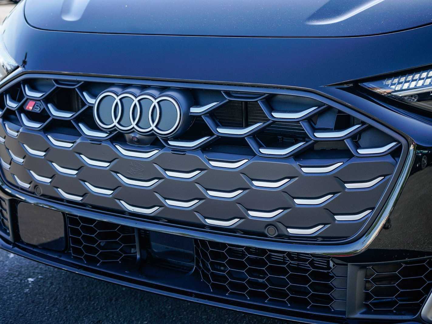 Thumbnail: 2025 Audi S5 - 8