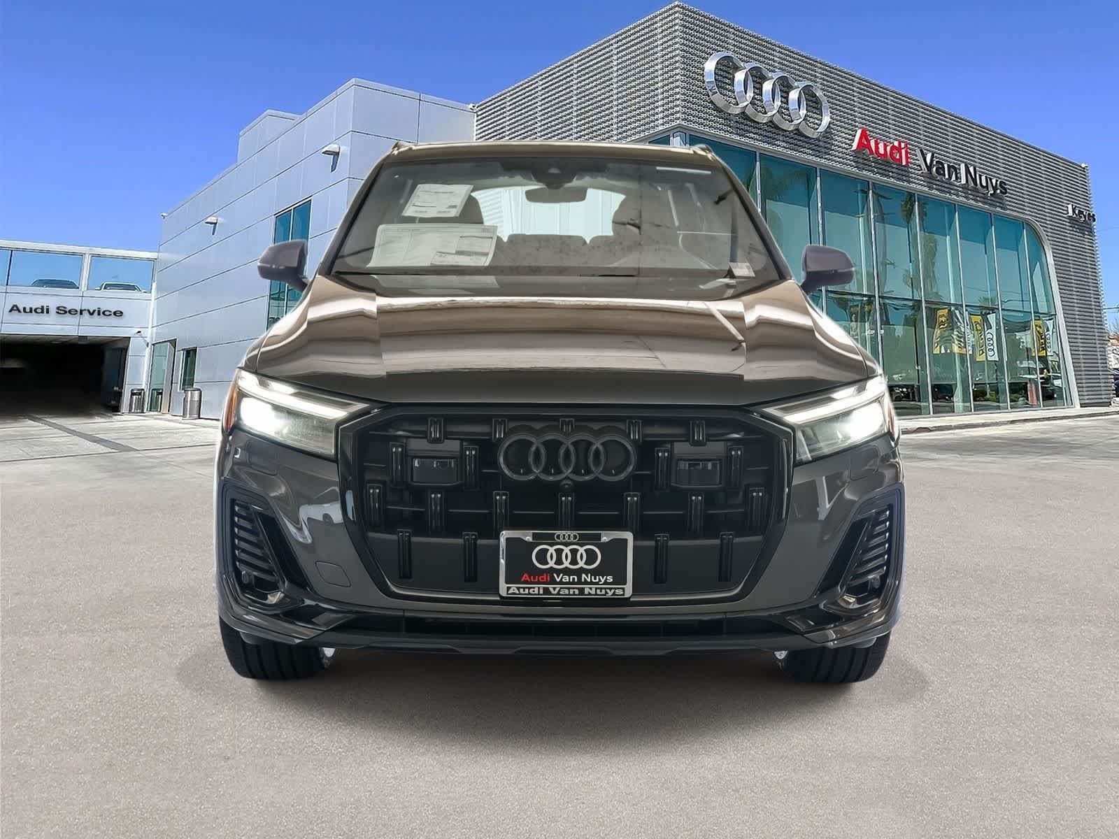 Thumbnail: 2026 Audi Q7 - 2