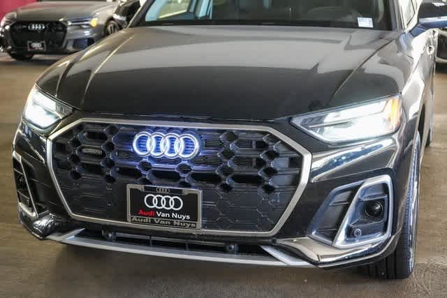 Thumbnail: 2025 Audi Q5 - 8