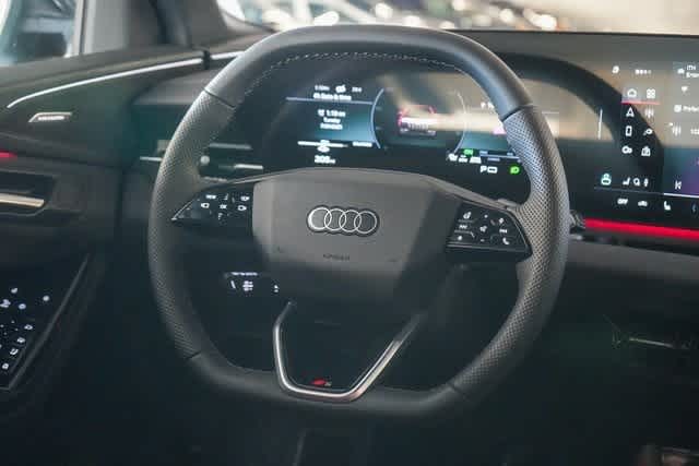 Thumbnail: 2025 Audi SQ6 e-tron - 20