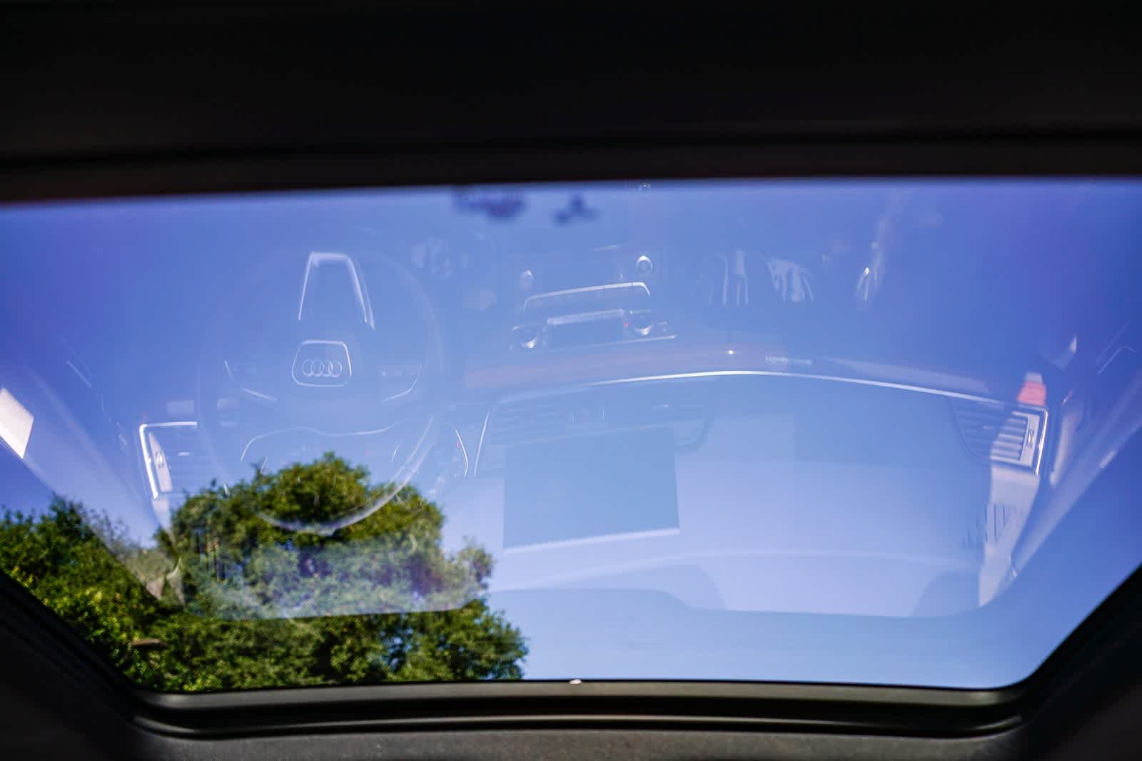 Thumbnail: 2023 Audi Q5 - 11