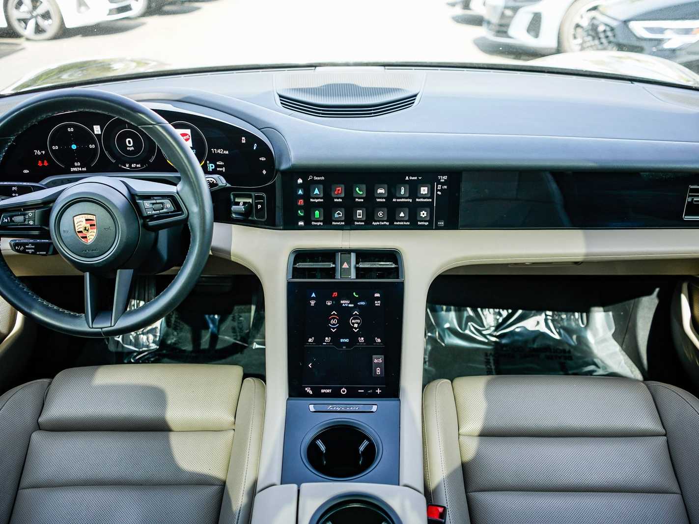 Thumbnail: 2023 Porsche Taycan - 12