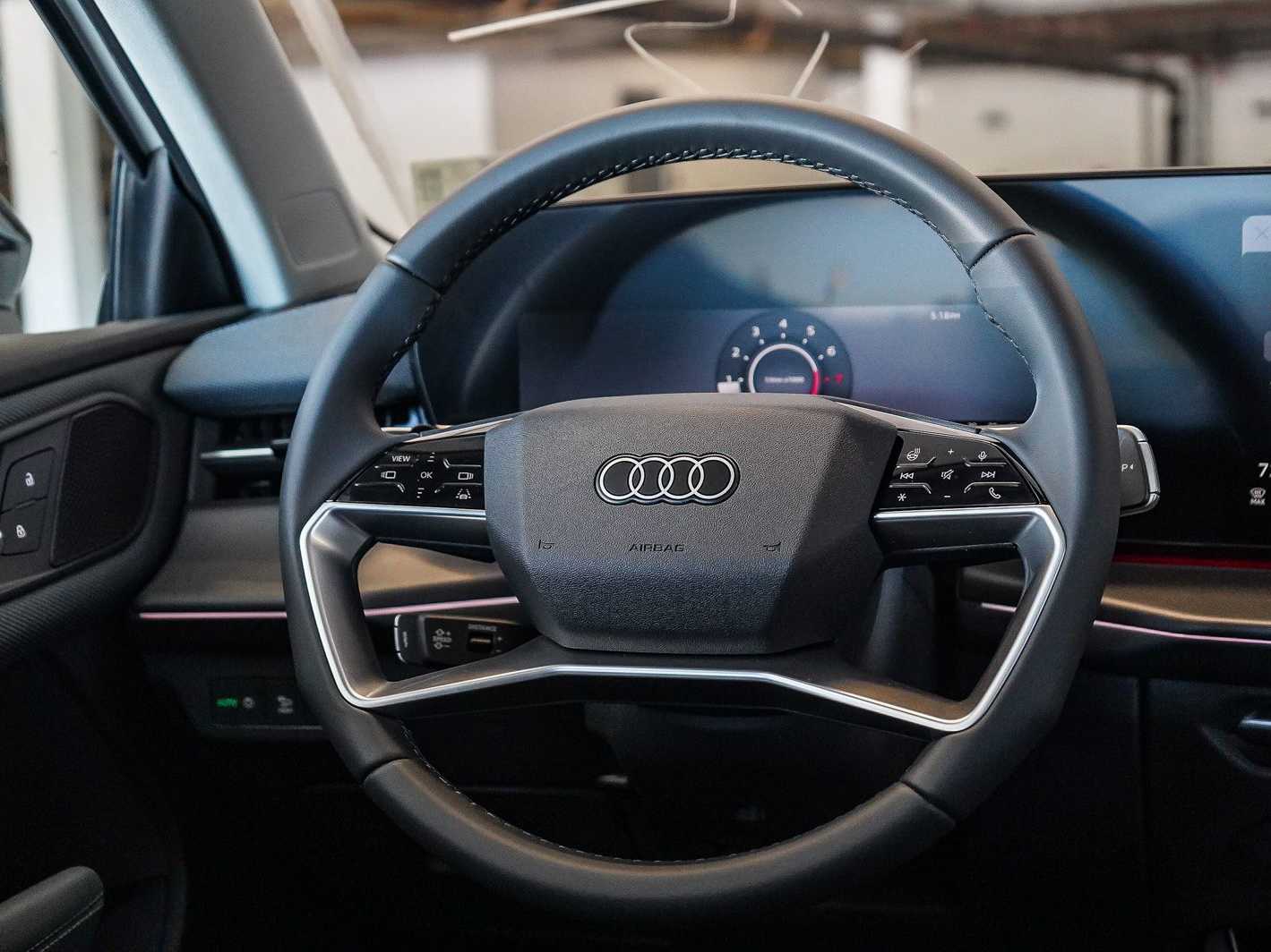Thumbnail: 2026 Audi Q3 - 15
