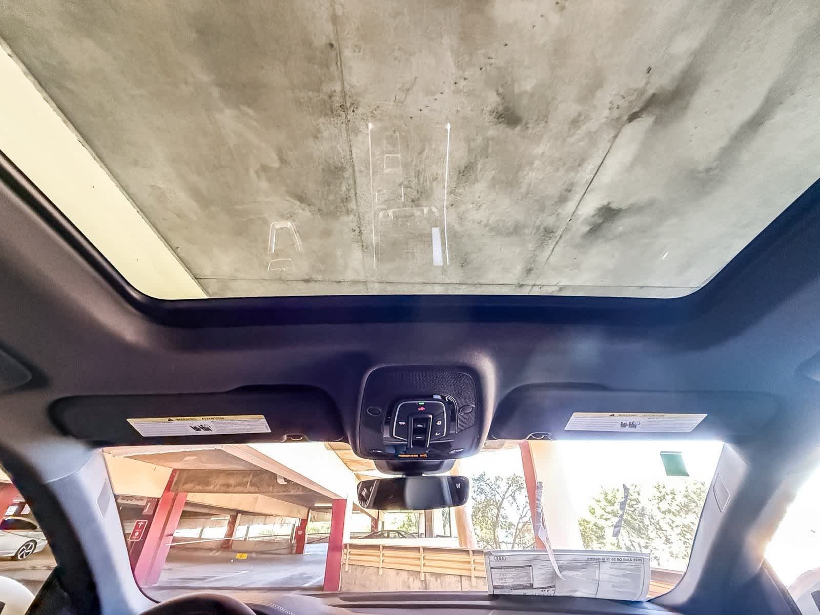 Thumbnail: 2026 Audi Q8 - 16