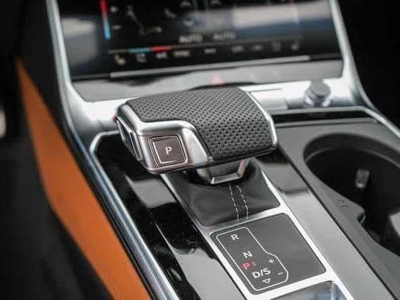 Thumbnail: 2025 Audi RS 7 - 31