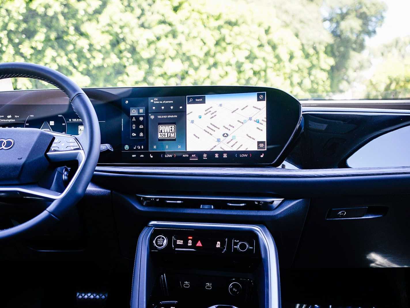 Thumbnail: 2025 Audi Q5 - 13