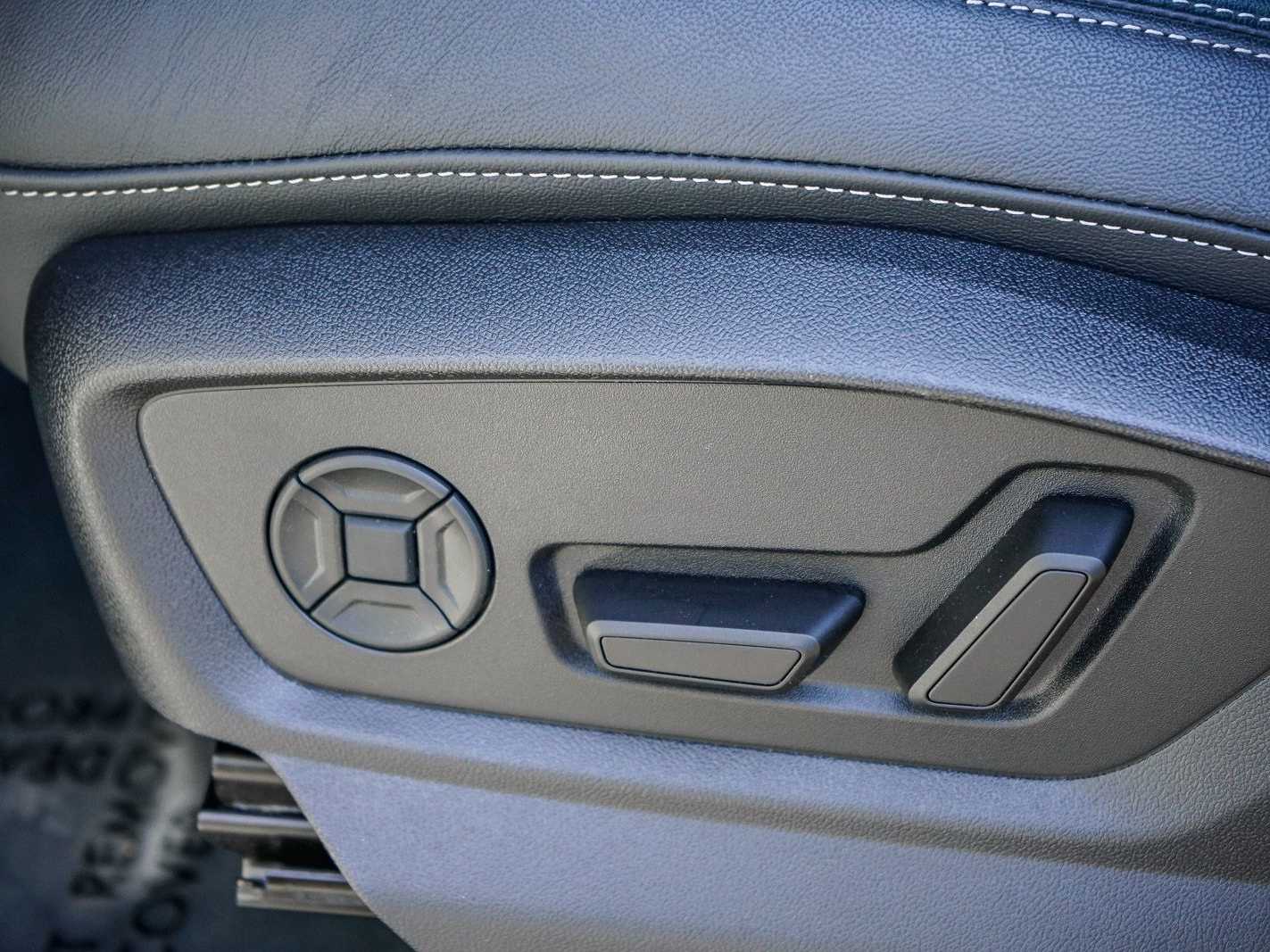 Thumbnail: 2025 Audi Q7 - 21