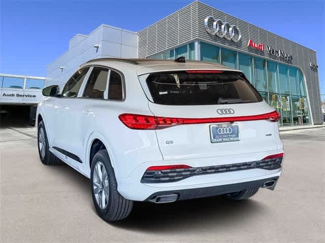 Thumbnail: 2025 Audi Q5 - 6