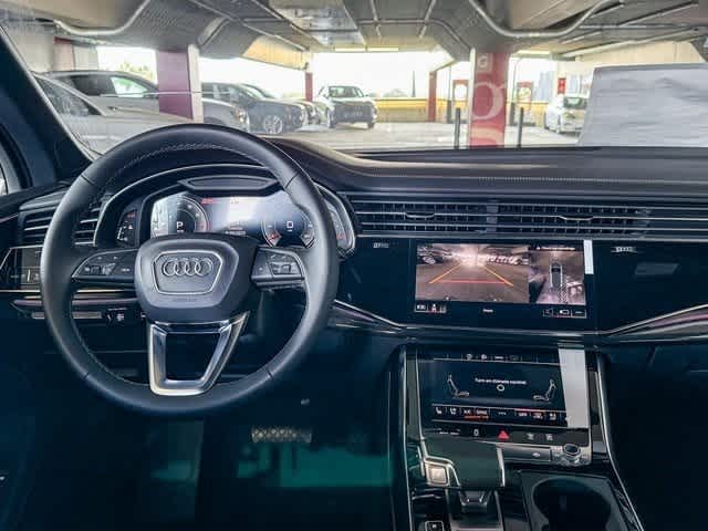 Thumbnail: 2025 Audi Q7 - 13