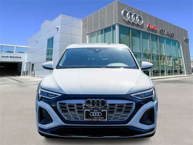 Thumbnail: 2024 Audi Q8 e-tron - 6