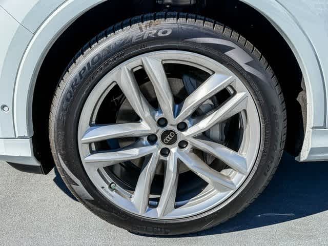 Thumbnail: 2025 Audi Q7 - 9