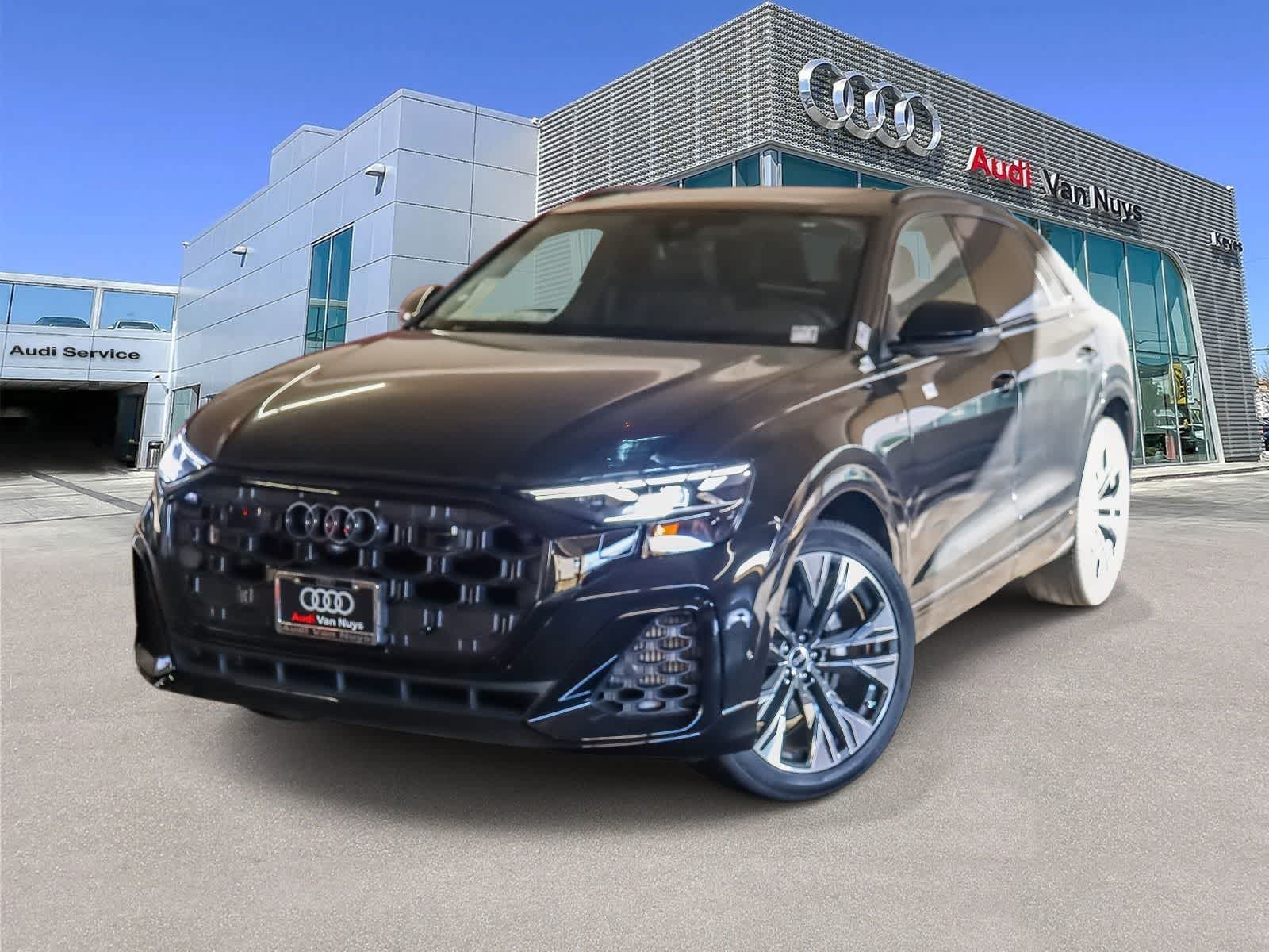 Thumbnail: 2026 Audi Q8 - 1