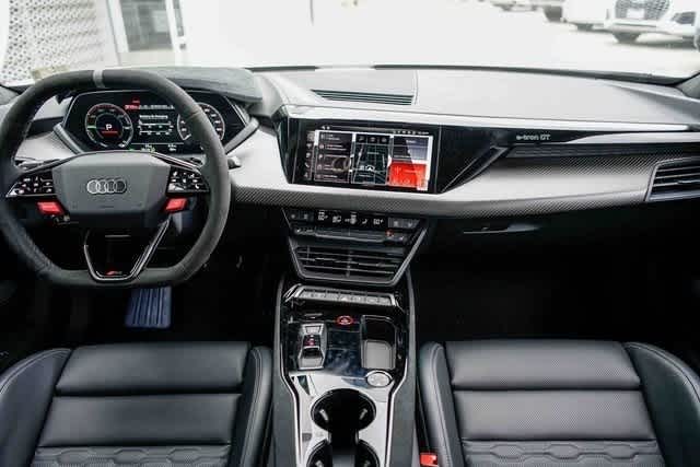 Thumbnail: 2025 Audi RS e-tron GT - 11