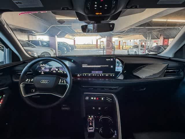 Thumbnail: 2025 Audi Q5 - 12